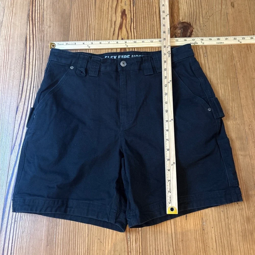 Duluth Trading Co Flex Fire Hose Shorts Mens Black Utility Cargo Work SIZE 34